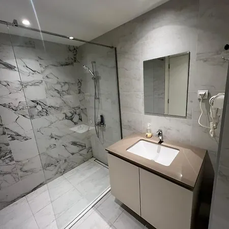 The Gates 201 Belgrado