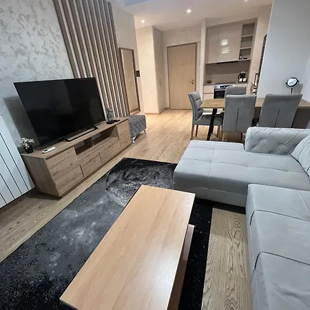 The Gates 201 Apartment Belgrade