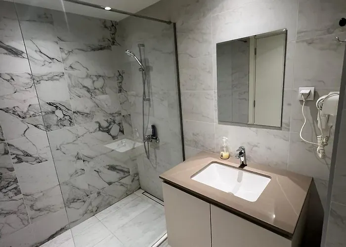 The Gates 201 Belgrád